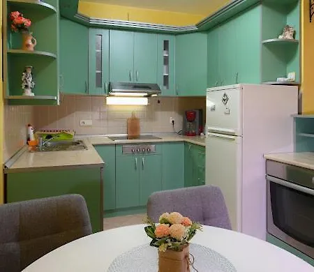 Mb Apartment *