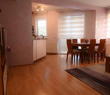 Mb Apartment