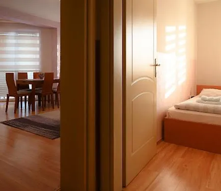 Apartment Mb *