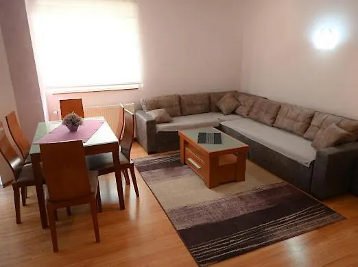 Apartamento Mb Jagodina